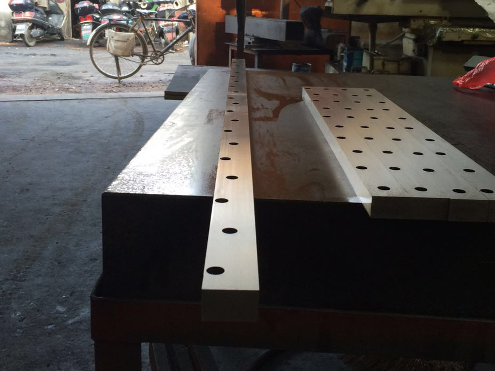 機(jī)床導(dǎo)鑲鋼軌